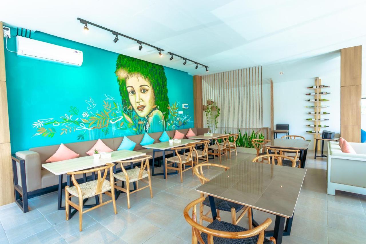 Lega Legi Town House By The Lavana