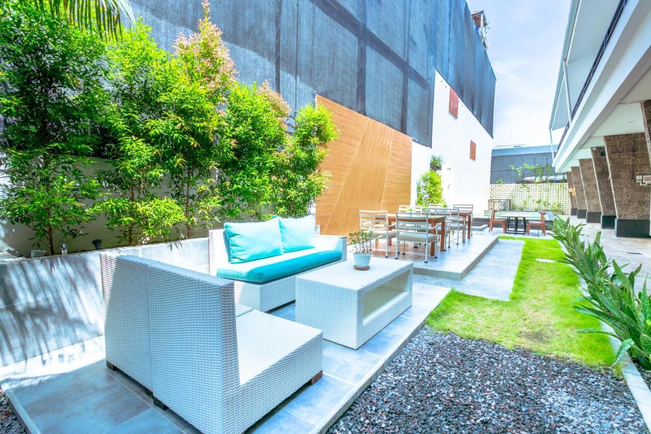 Guest house Lega Legi Town House By The Lavana *